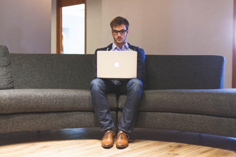 企業選びの料金はどれくらいが妥当？